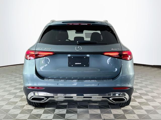 New 2026 Verde Silver Metallic Mercedes-Benz GLC 300 image 6