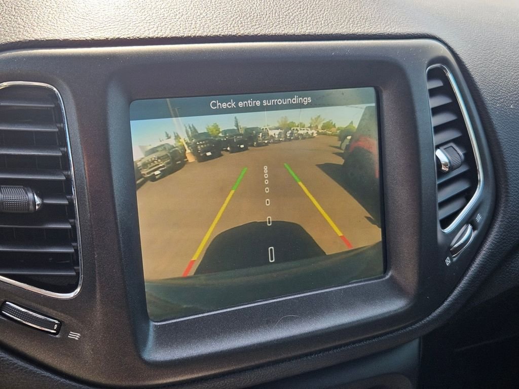 Used 2020 Sting-Gray Clearcoat Jeep Trailhawk image 19