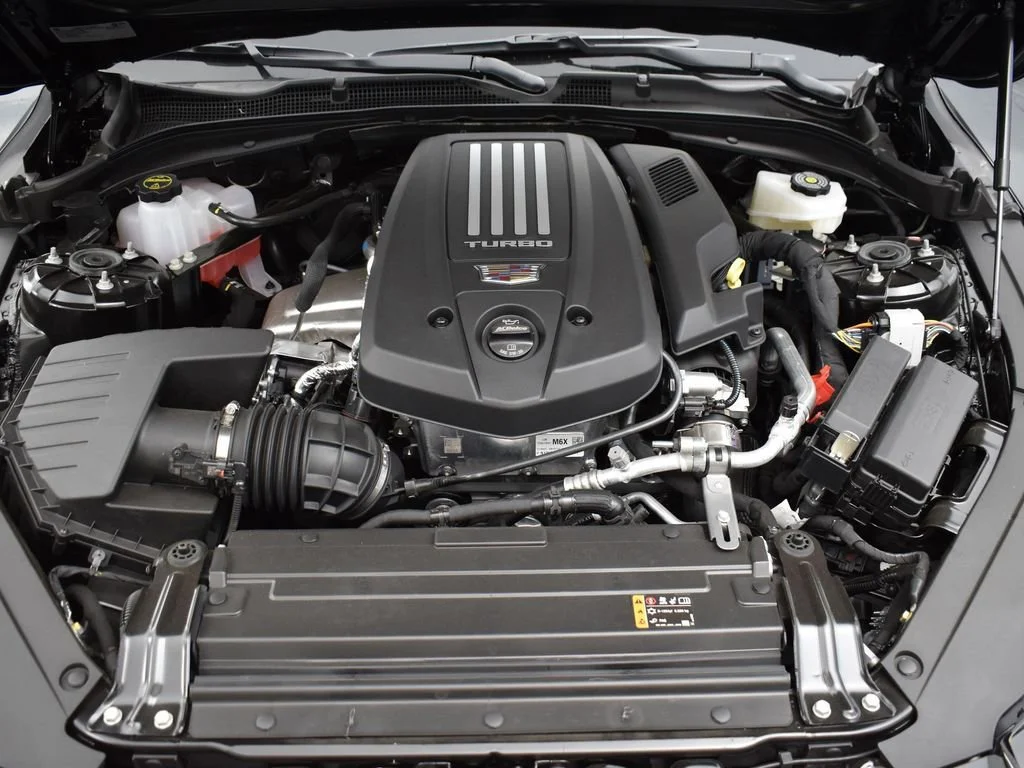 2025 Cadillac CT4 V-Series - Photo 33