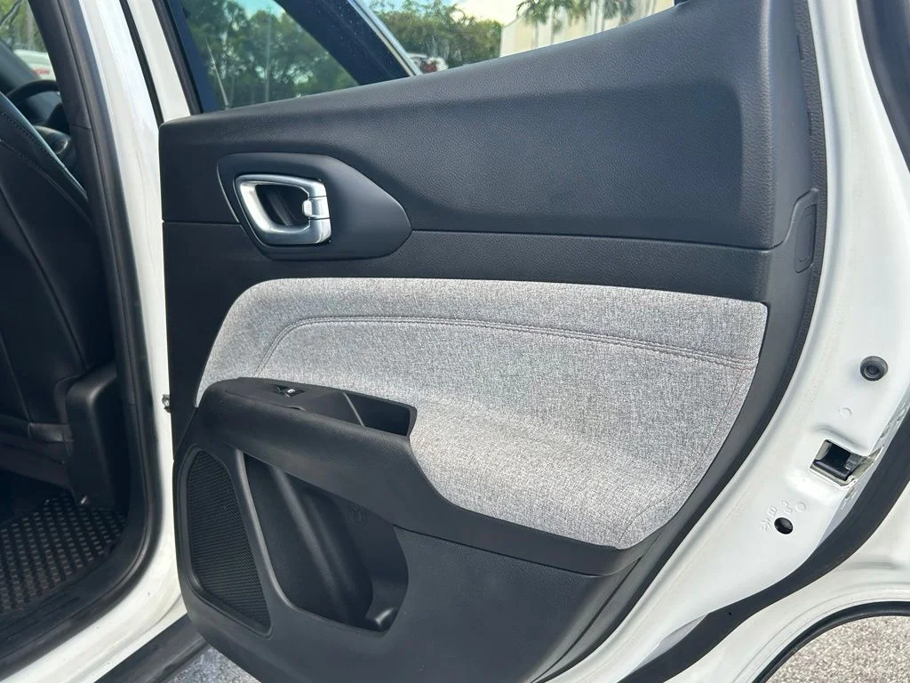 Certified Used 2024 White Jeep Latitude Lux image 40