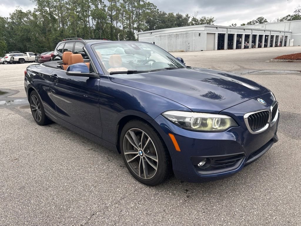 Used 2019 Blue BMW 230i xDrive image 3