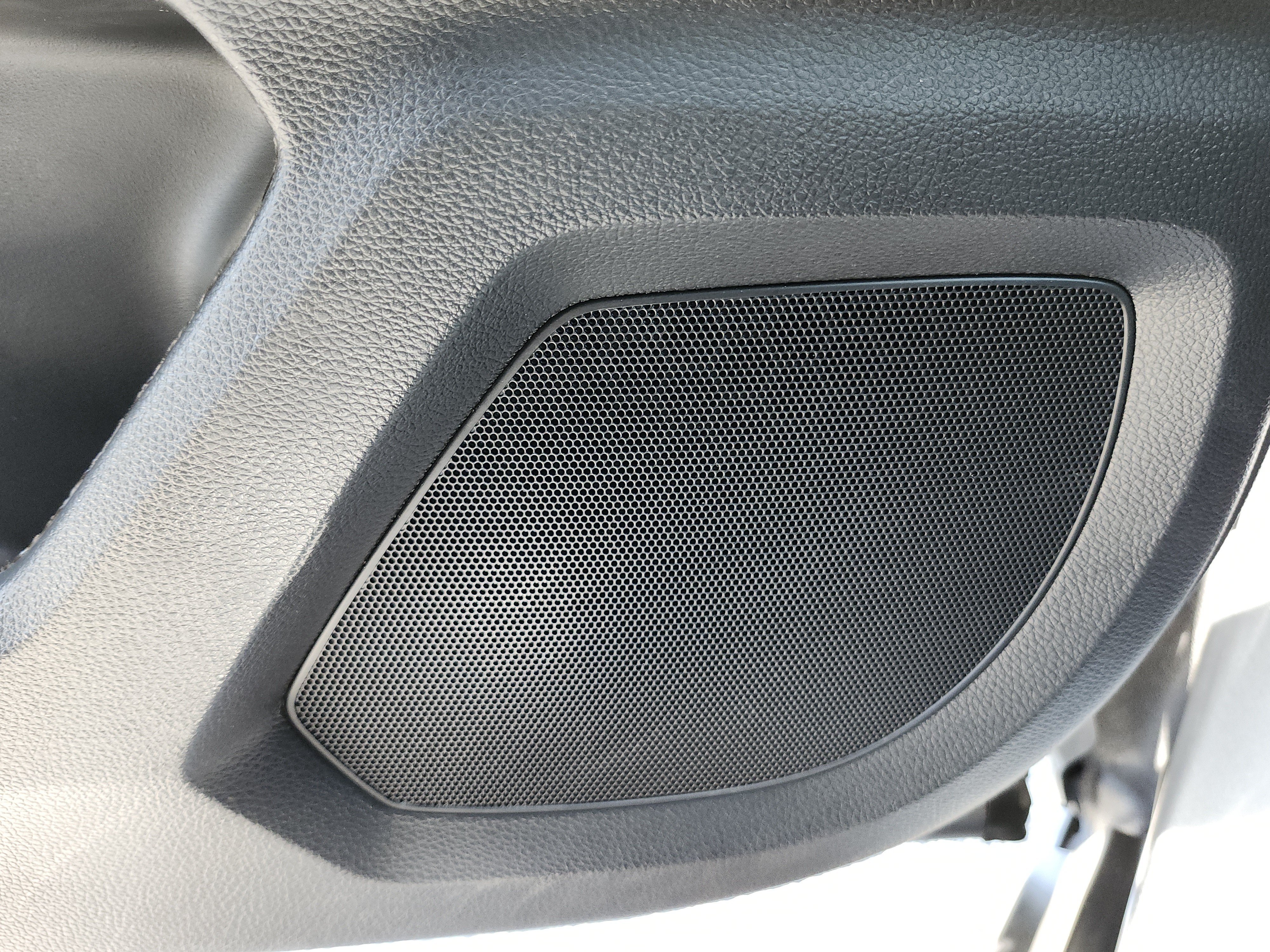 Used 2025 Silver Honda EX-L image 18