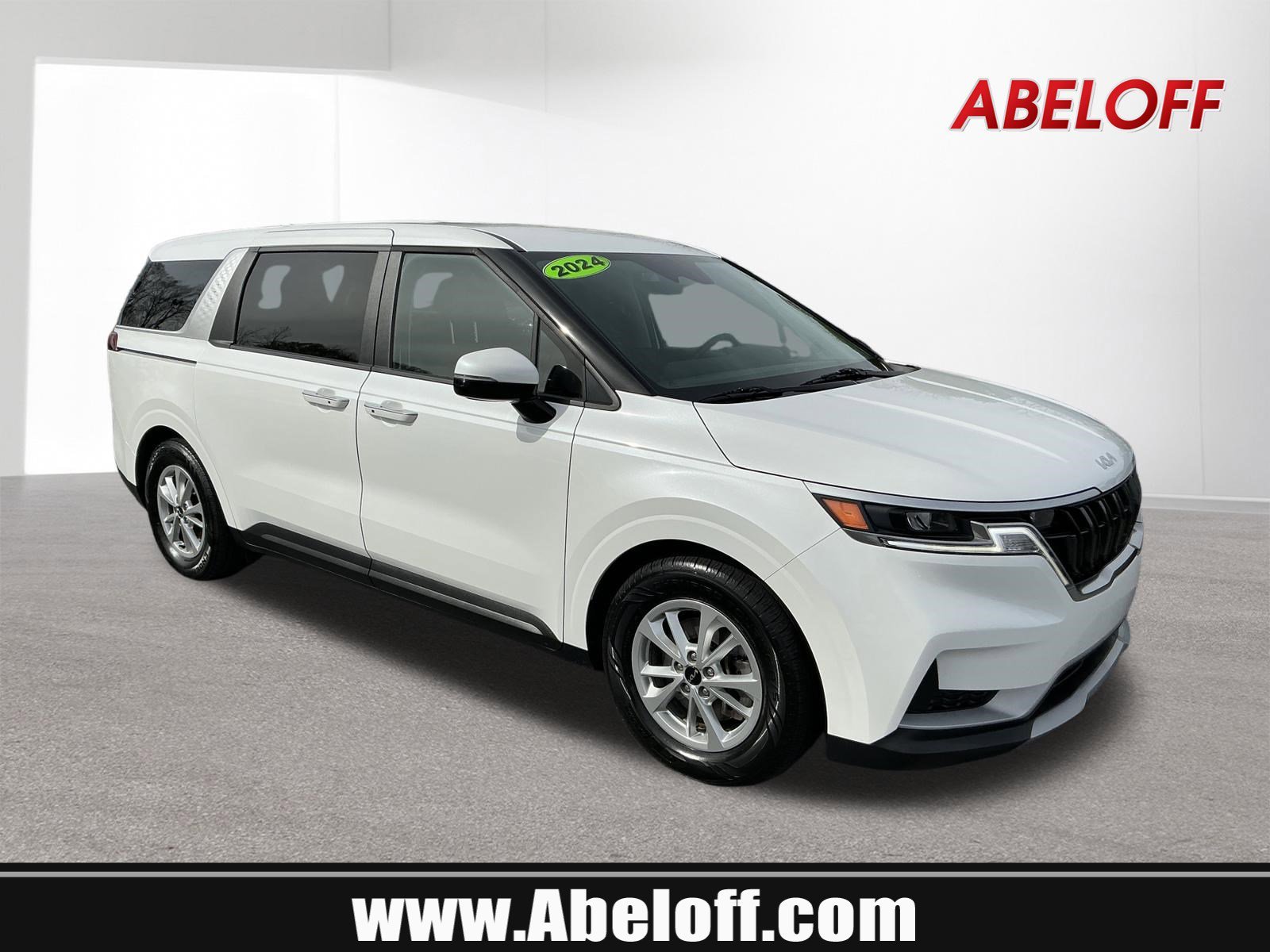 2024 Kia Sedona LX Seat Pkg's photo