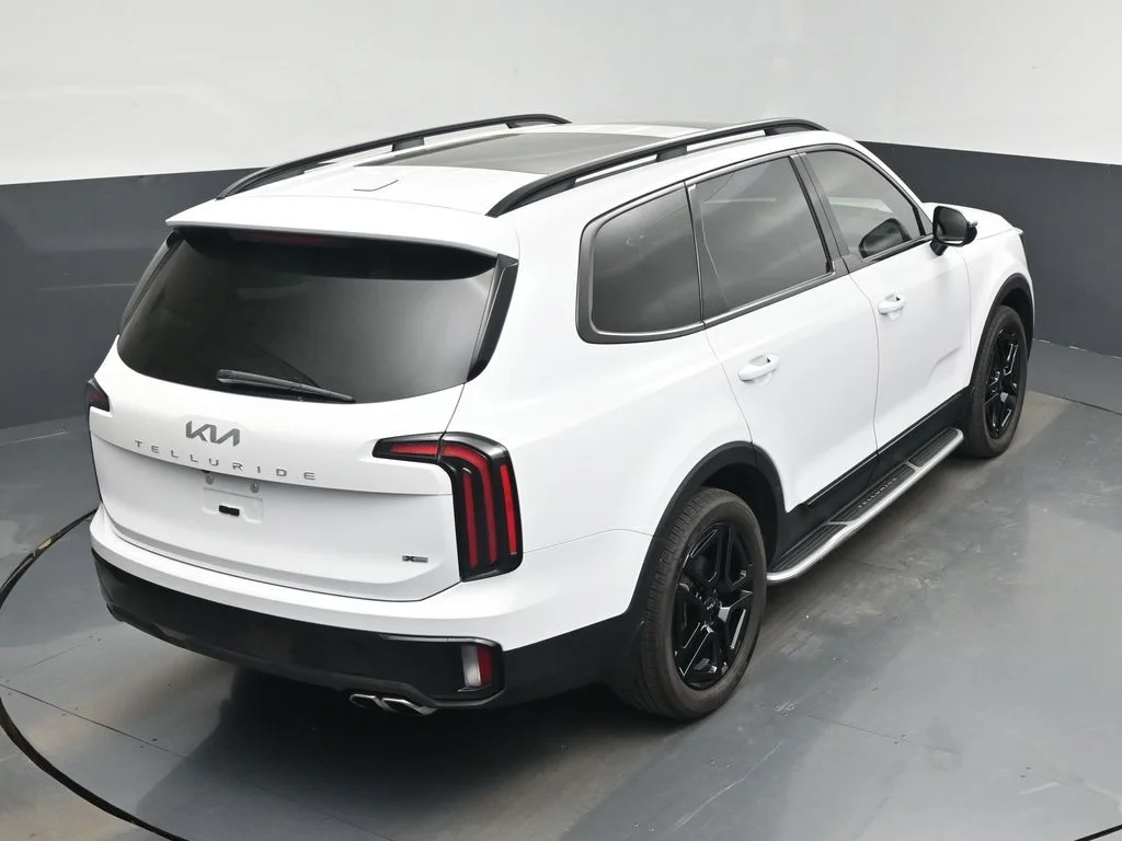 Certified Used 2024 White Kia SX-Prestige X-Line image 24