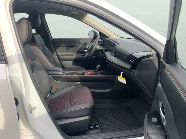 2026 Nissan KICKS SR AWD - Photo 31