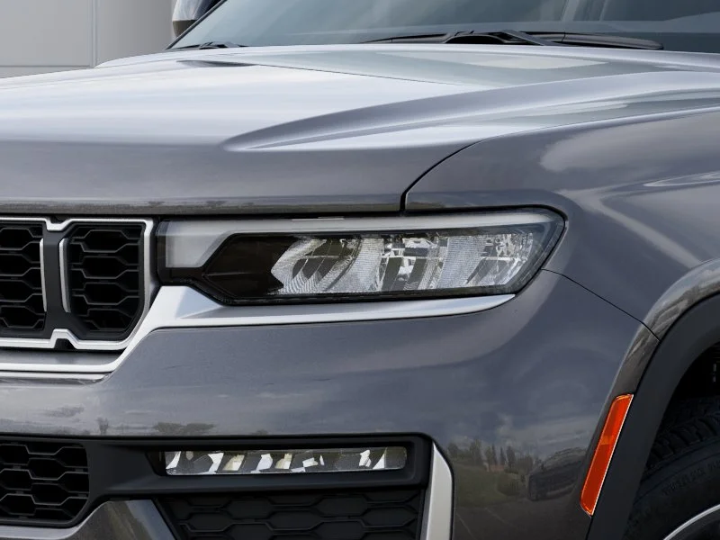 New 2026 Baltic Gray Metallic Clearcoat Jeep Limited image 40