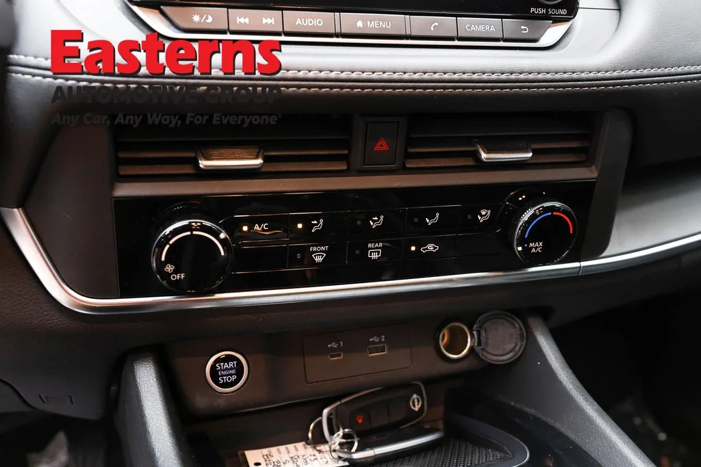 Used 2023 Black Nissan S image 19