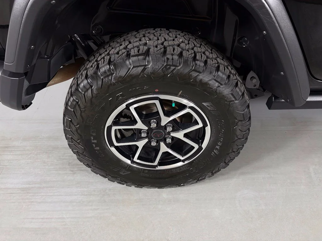 Used 2025 Black Jeep Rubicon image 11