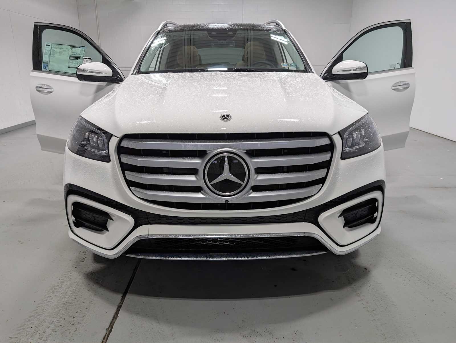 Used 2026 Polar White Mercedes-Benz GLS 450 image 12