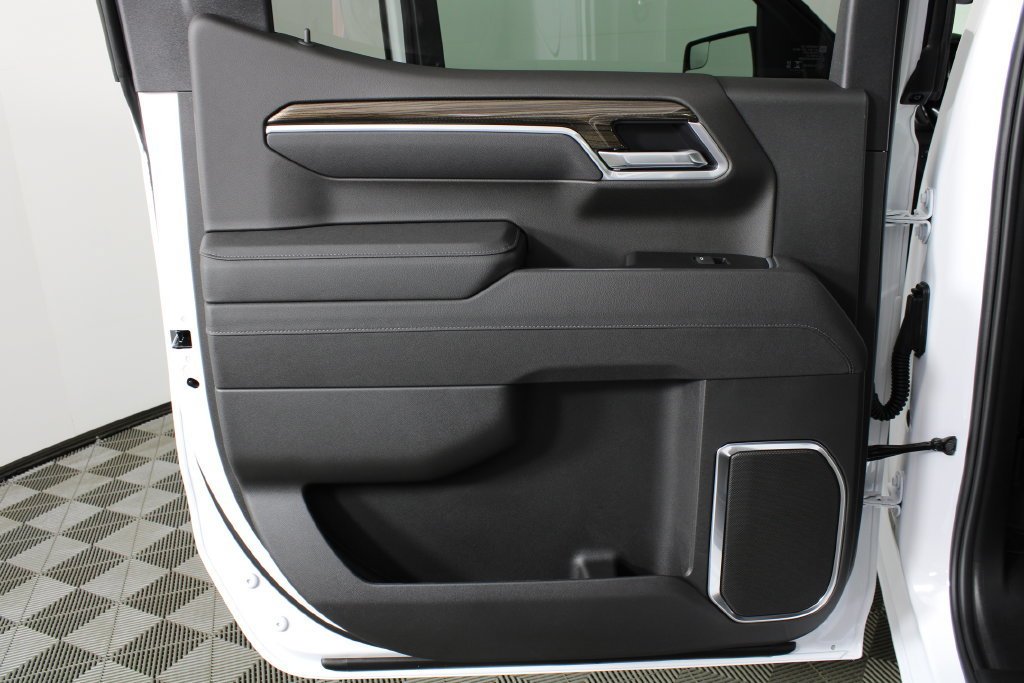 2026 Chevrolet Silverado 1500 RST - Photo 11