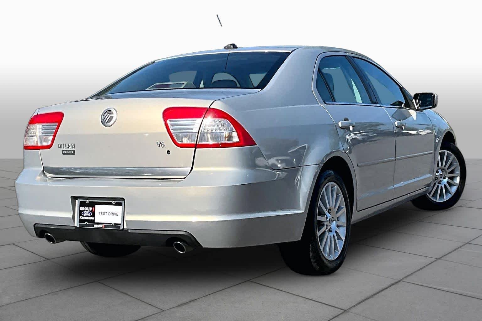 Used 2009 Tuxedo Black Metallic Mercury Premier image 12