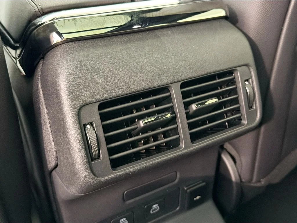 New 2026 Zadar Grey Land Rover S image 27