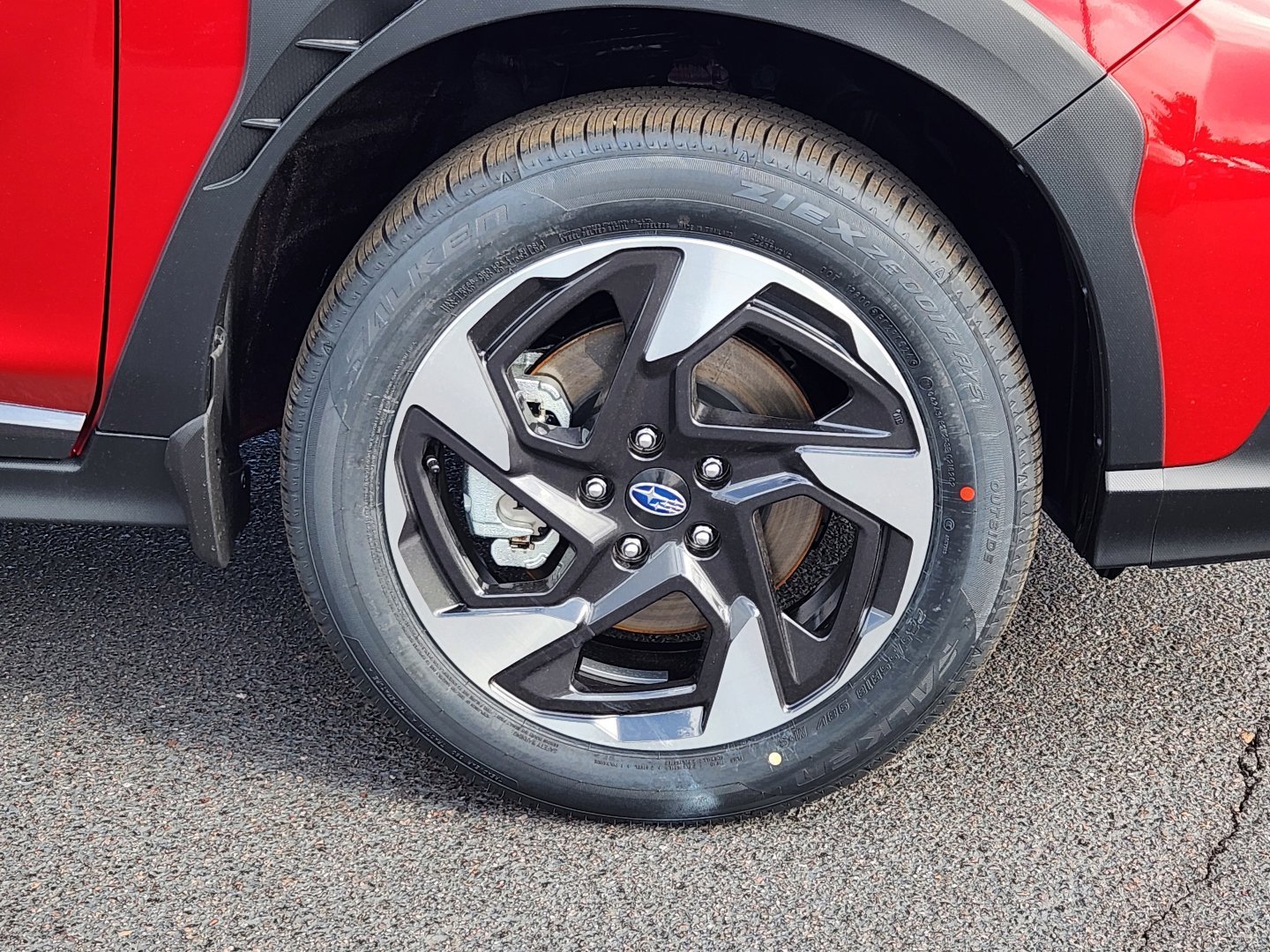 New 2026 LITHIUM RED PEARL Subaru Limited image 8