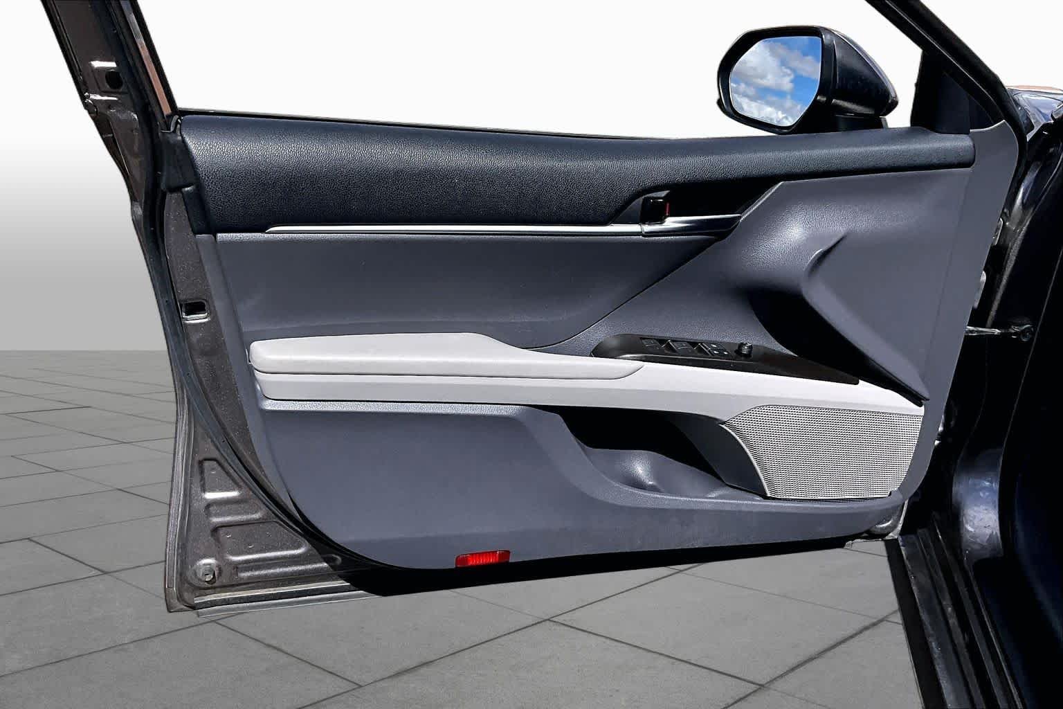 Used 2022 Predawn Gray Mica Toyota LE image 19