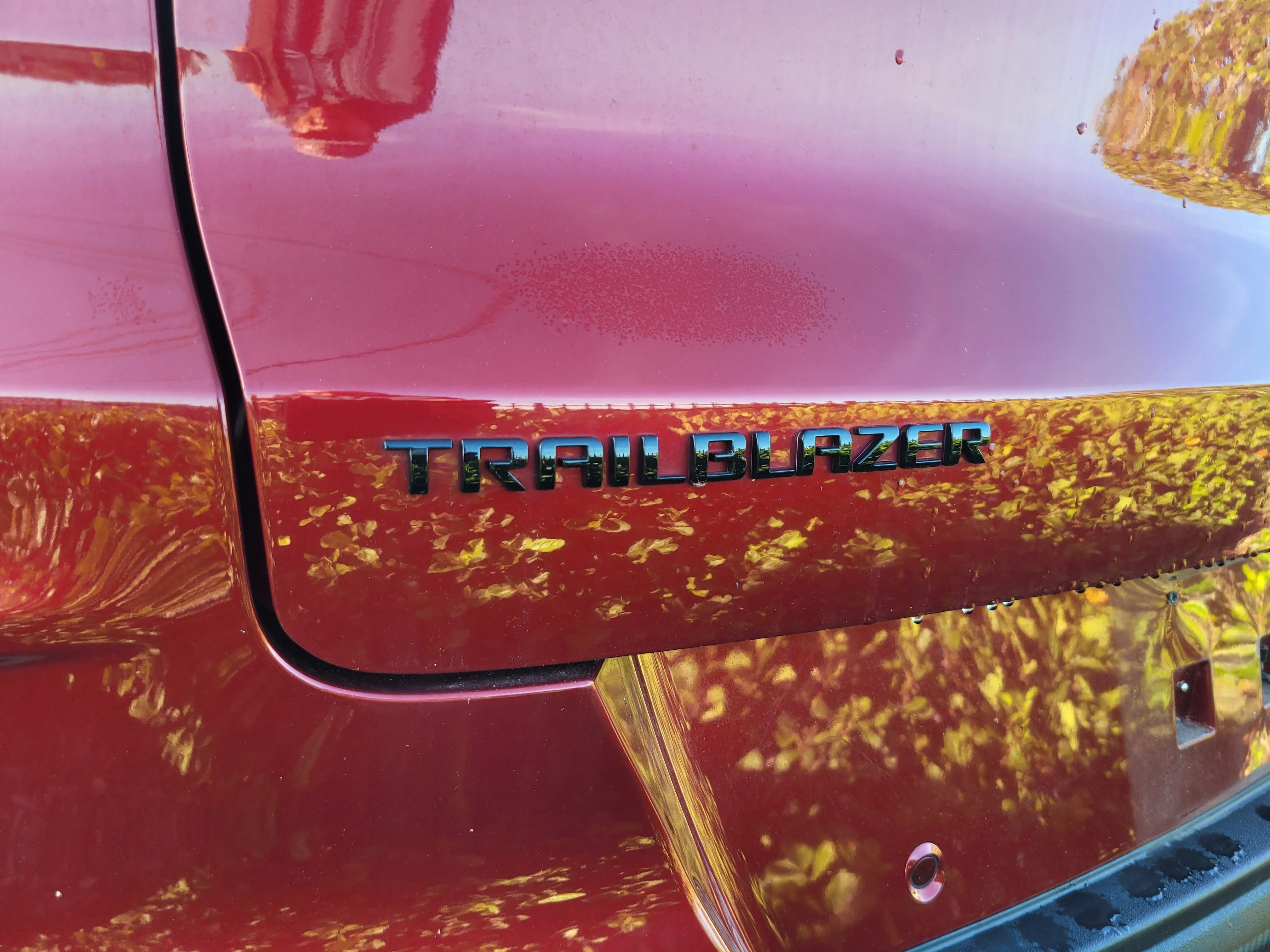 Used 2022 Crimson Metallic Chevrolet RS image 7