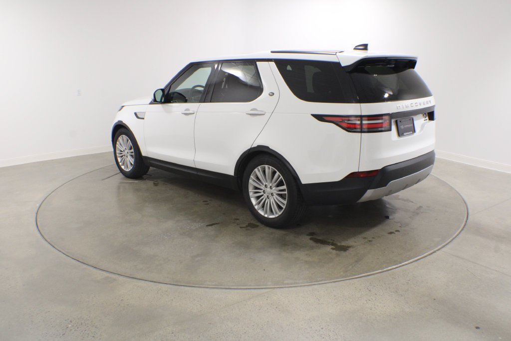 Used 2018 Fuji White Land Rover HSE Luxury image 4
