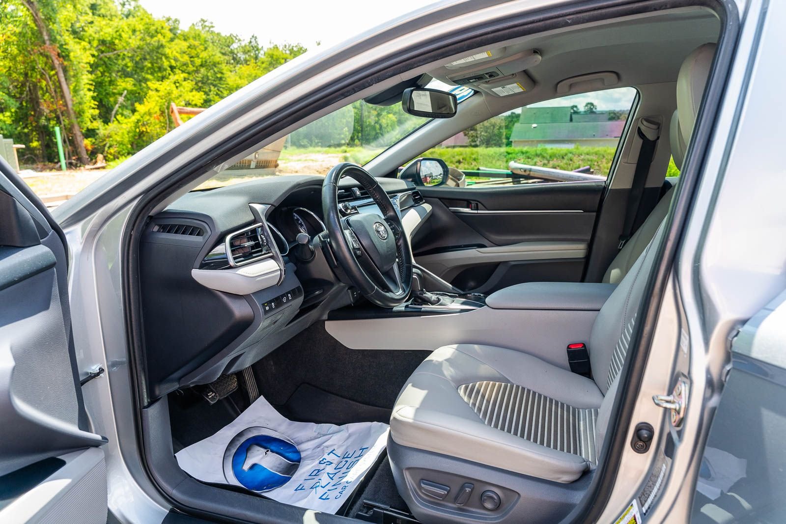 Certified Used 2019 Silver Toyota SE image 18