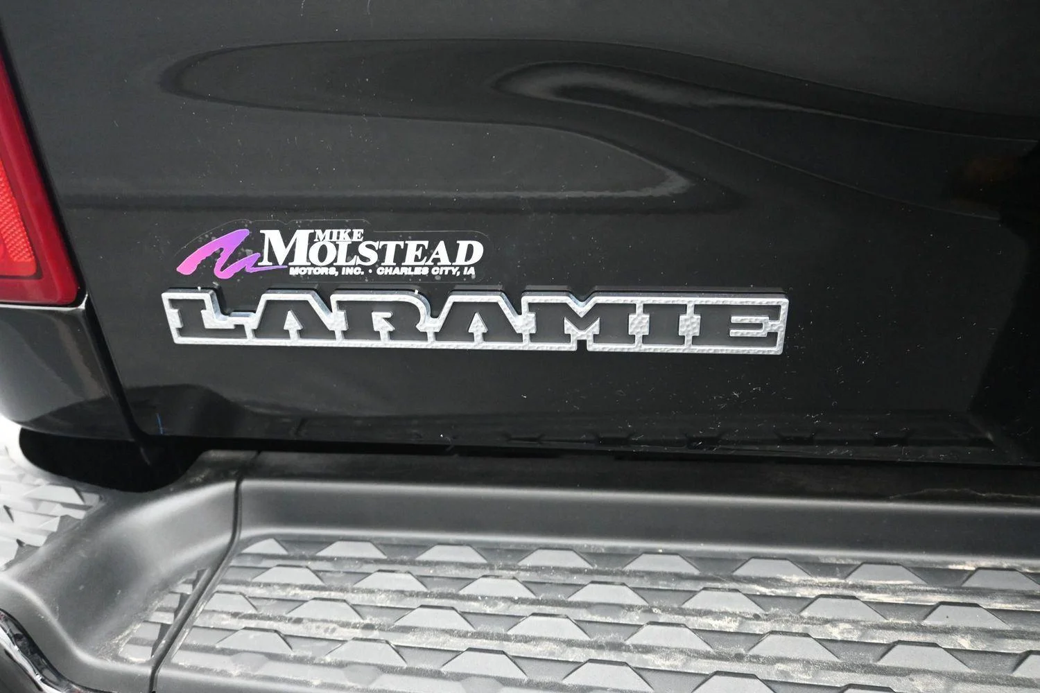 Used 2024 Diamond Black Crystal Pearlcoat Ram Laramie image 17