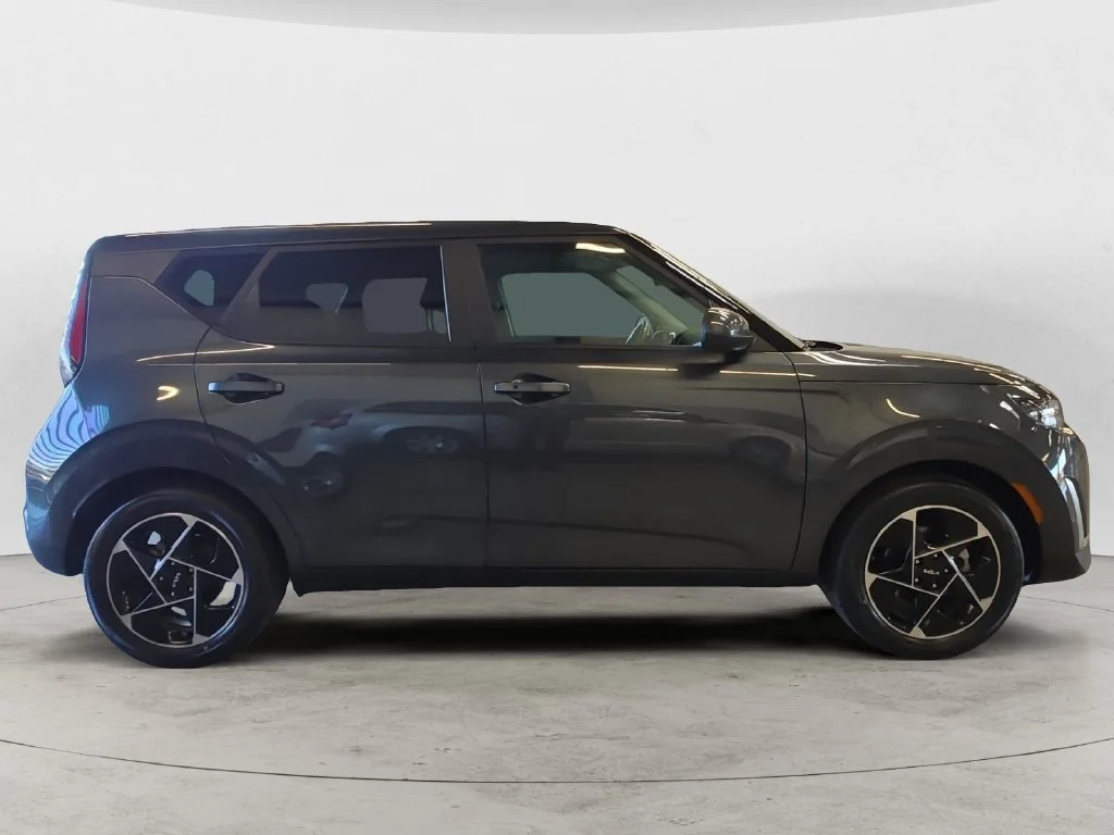 Used 2024 Gray Kia EX image 7