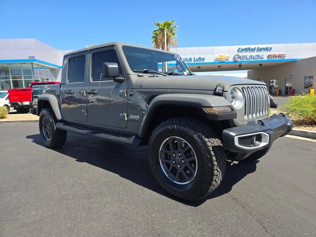 Used 2021 Sting-gray Clearc Jeep Overland image 1