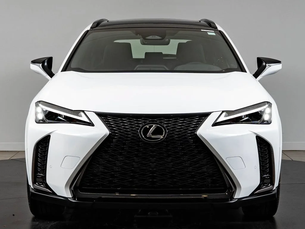 New 2026 Obsidian Roof Lexus 300h F SPORT Design image 2