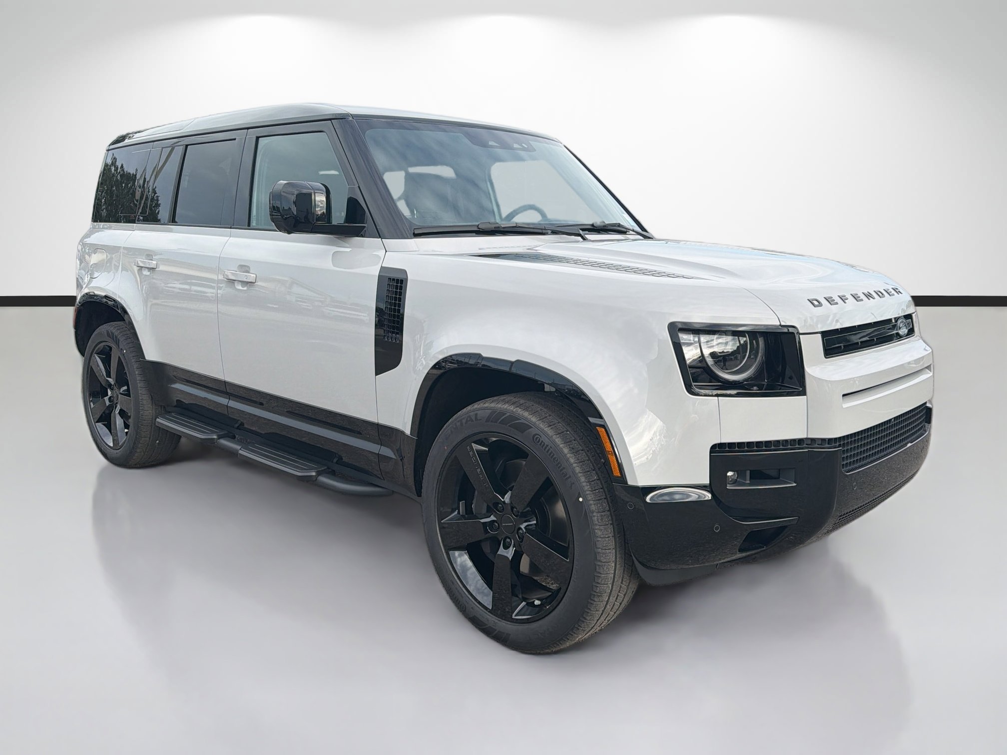 2026 Land Rover Defender X-Dynamic SE - Photo 7