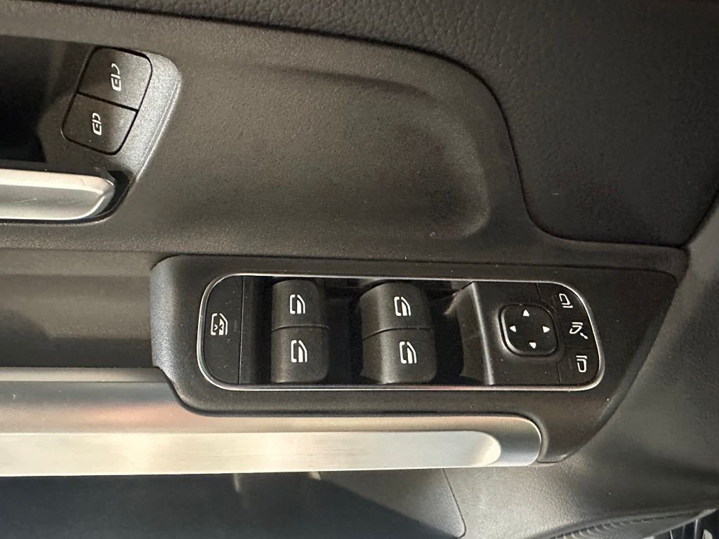 2026 Mercedes-Benz GLB GLB 250 - Photo 12