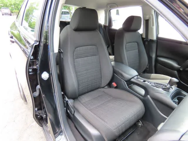 Certified Used 2023 Crystal Black Pearl Honda LX image 16