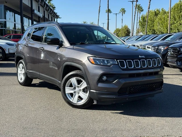 2022 Jeep Compass Latitude