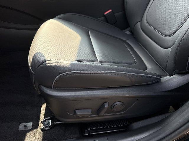 2025 Hyundai Santa Cruz Limited - Photo 12