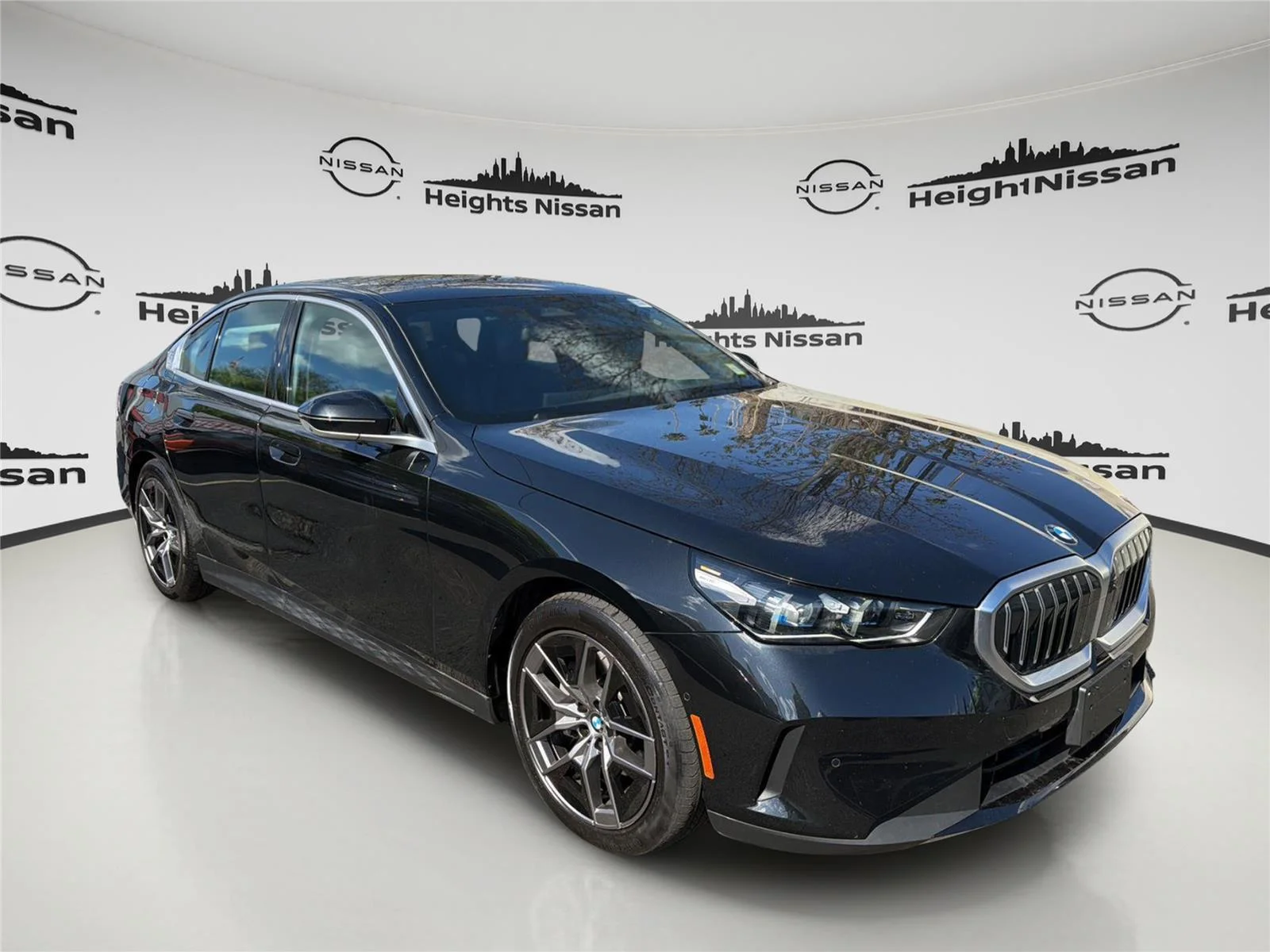 2026 BMW 5 Series 530i - Photo 7