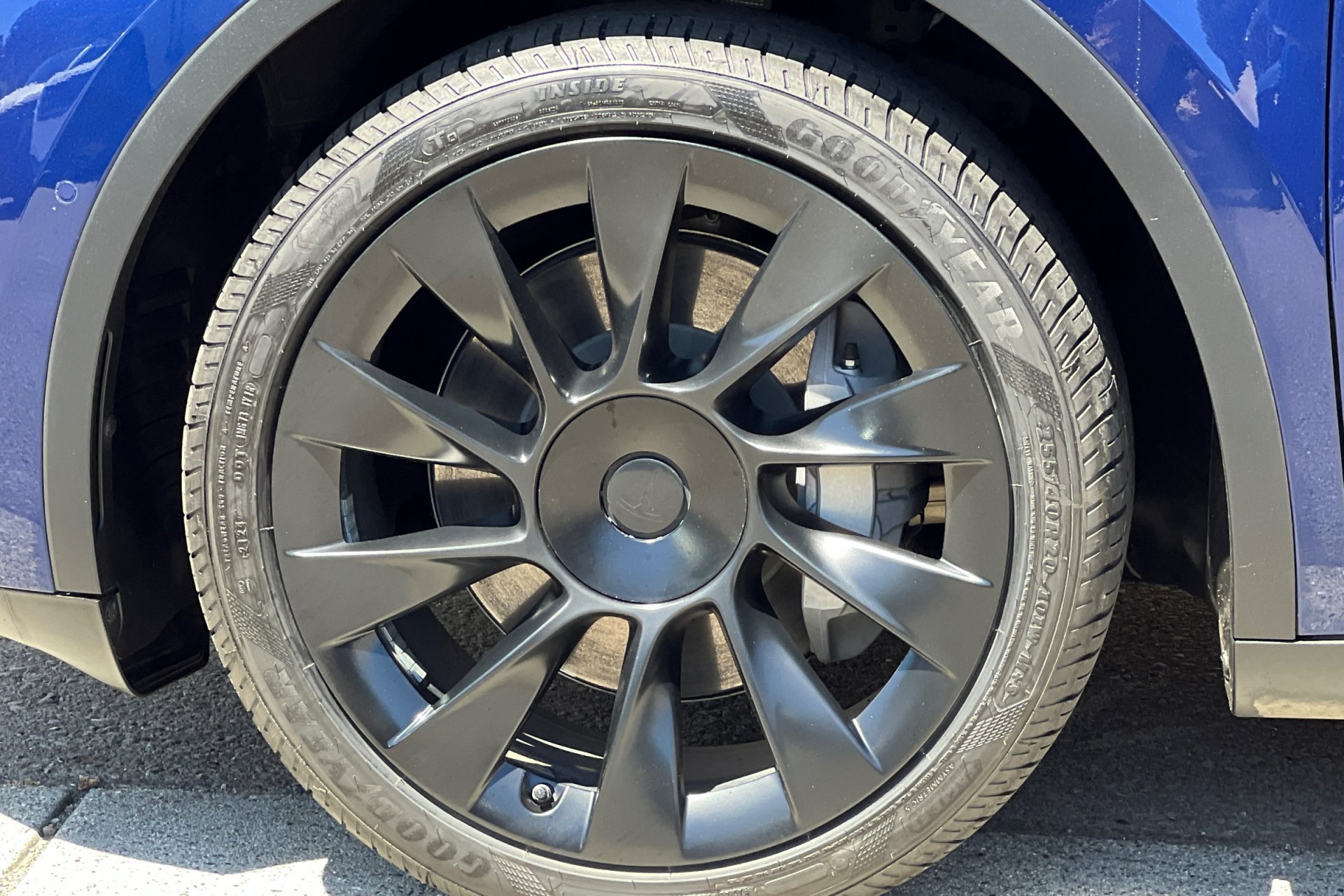 Used 2022 Deep Blue Metallic Tesla Long Range image 11