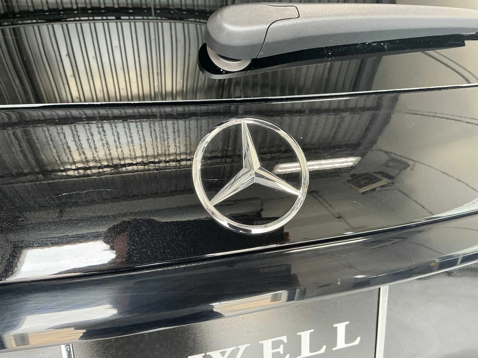 Certified Used 2026 Obsidian Black Metallic Mercedes-Benz GLC 300 image 11