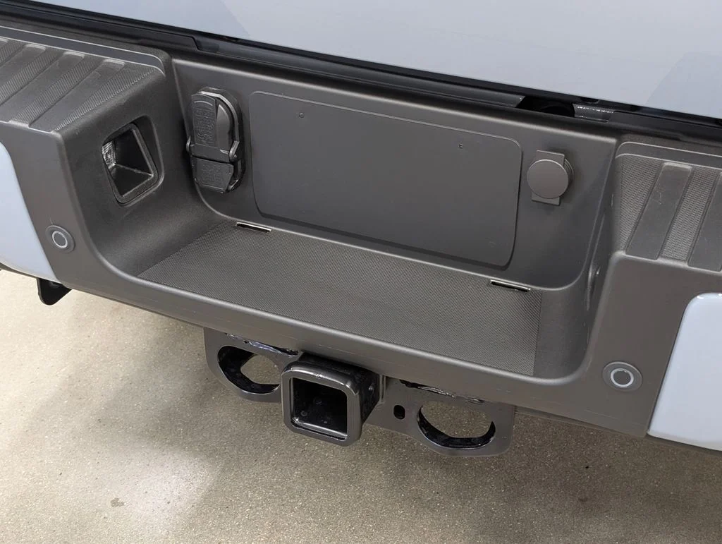 New 2026 Glacier Gray Metallic Tri-Coat Ford F-250® Lariat® image 29