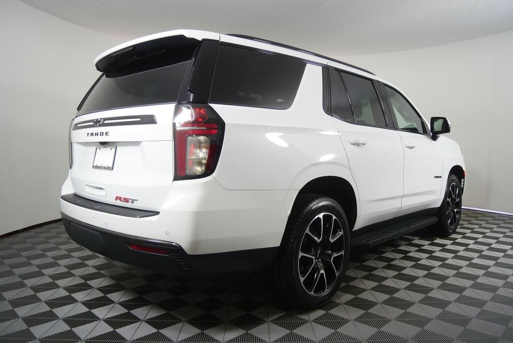 Used 2022 Summit White Chevrolet RST image 6