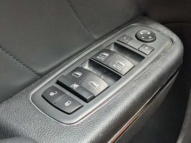 Used 2020 Black Dodge SRT Hellcat image 23