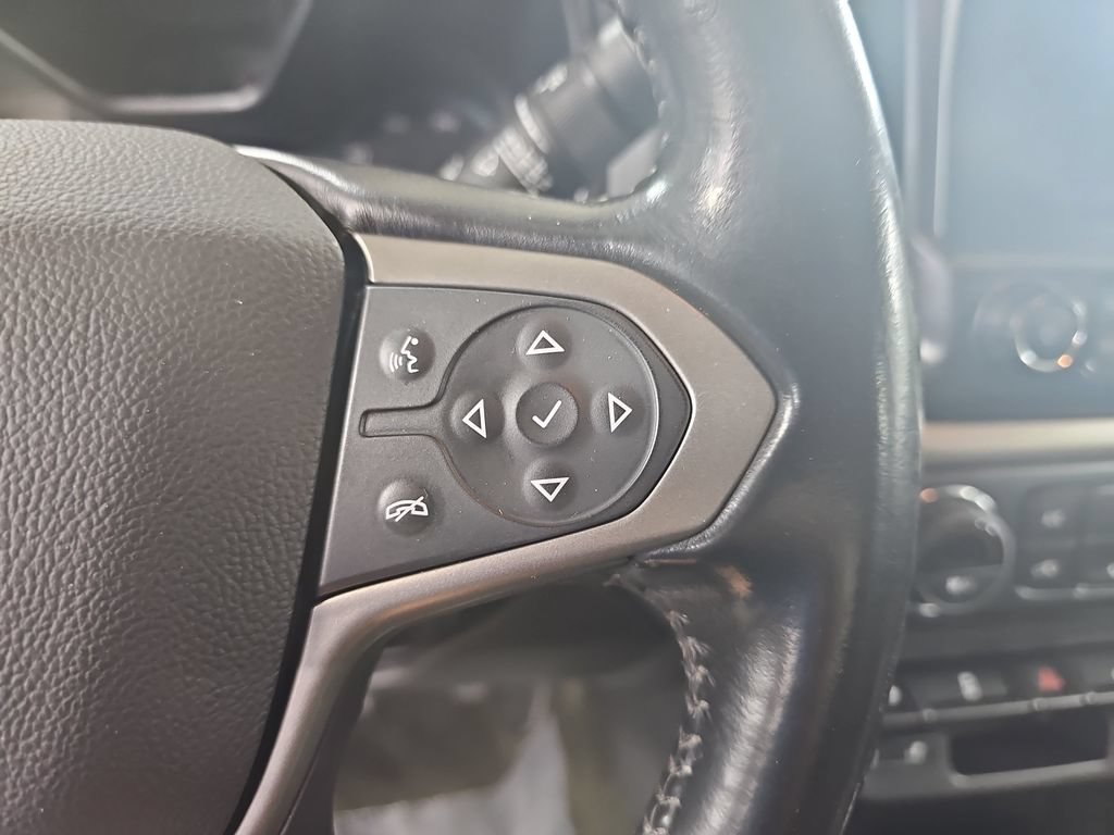 Used 2018 CENTENNIAL BLUE METALLIC Chevrolet 4WD Z71 image 22