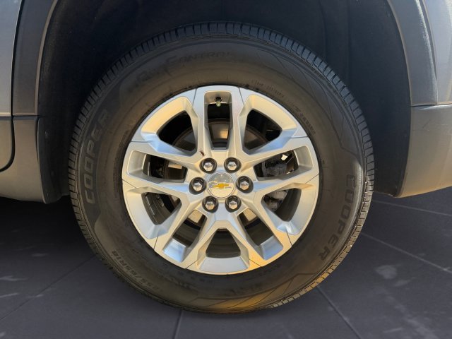 Used 2020 Gray Chevrolet LS image 44