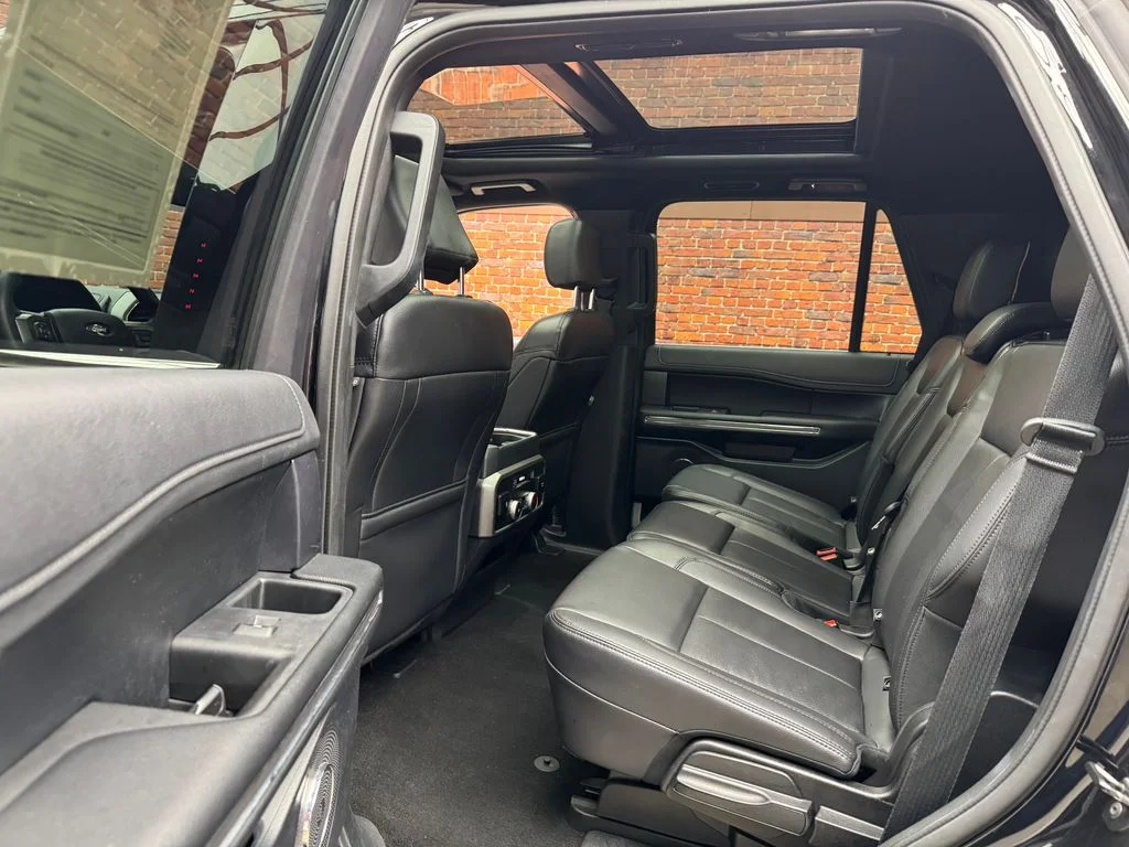 Certified Used 2020 Black Ford XLT image 25