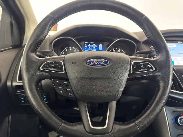 Certified Used 2018 Blue Metallic Ford Titanium image 18
