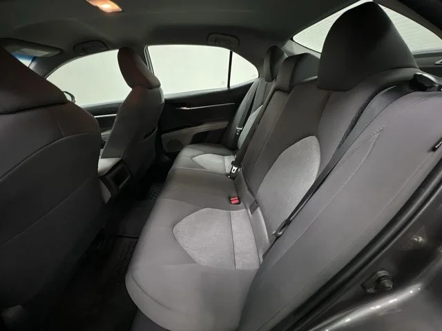 2020 Toyota Camry LE - Photo 23