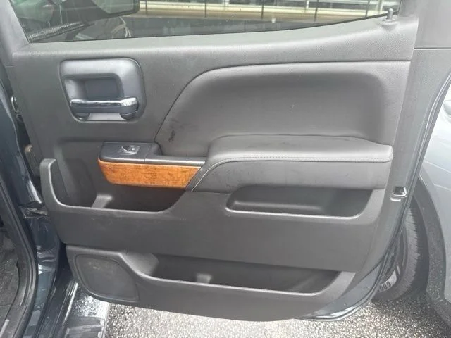 Used 2018 Gray Chevrolet High Country image 21