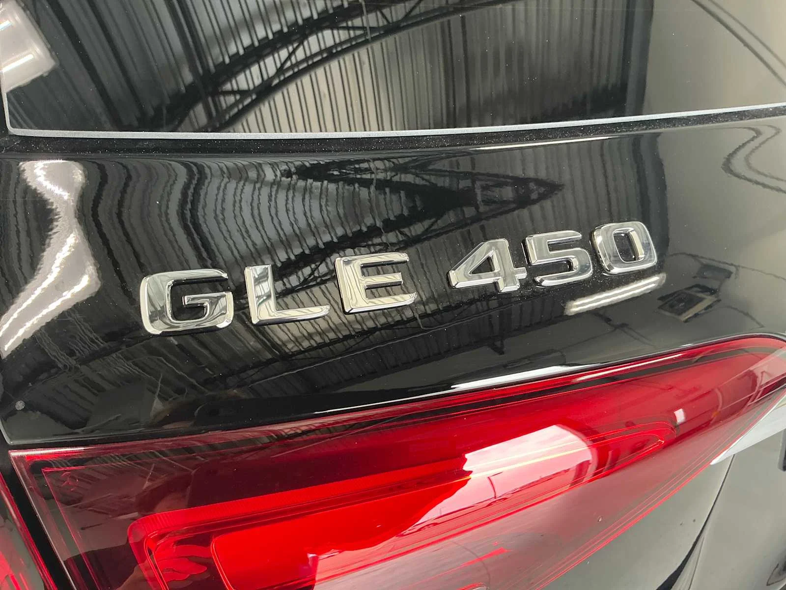 New 2026 Black Mercedes-Benz GLE 450 image 8