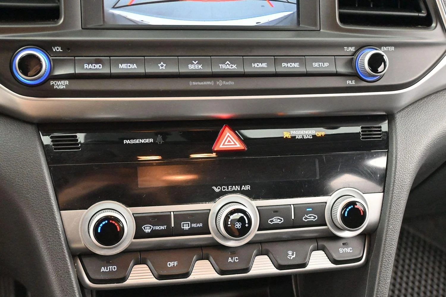Used 2020 Symphony Silver Hyundai SEL image 21