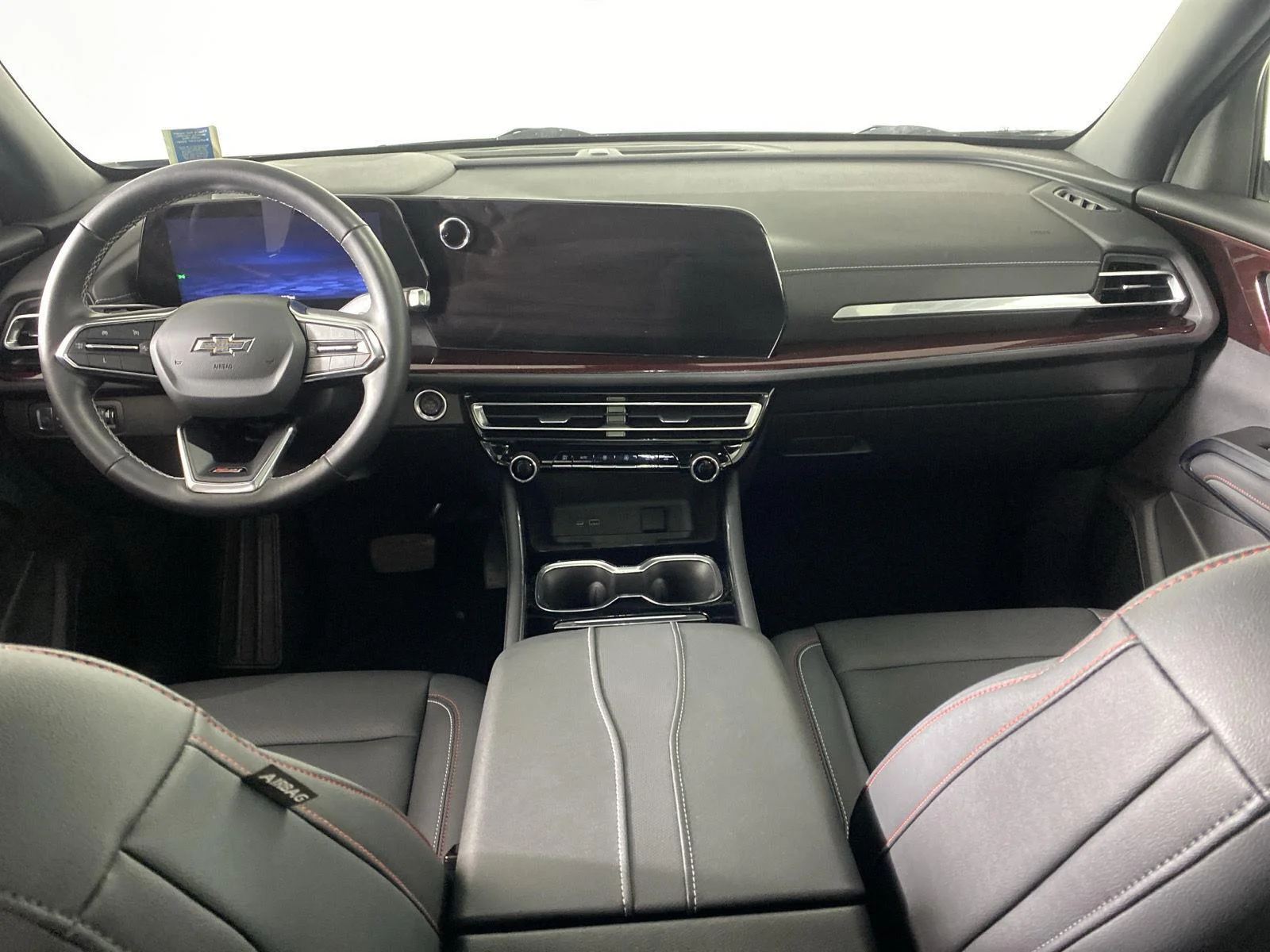Used 2024 Sterling Gray Metallic Chevrolet Z71 image 27