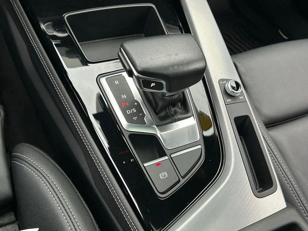 Used 2024 White Audi 45 S line Premium Plus image 30