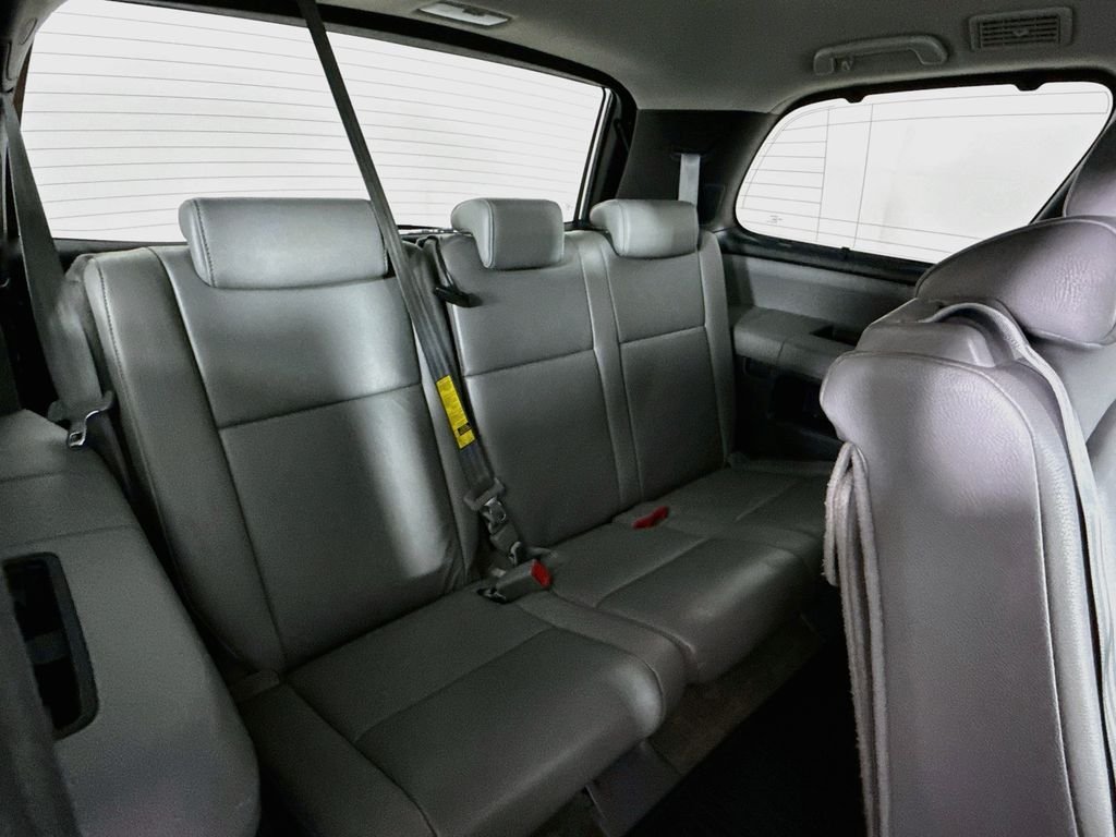 Used 2011 Gray Toyota Limited image 30