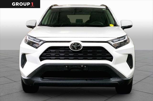 Certified Used 2025 ICE CAP Toyota  image 4