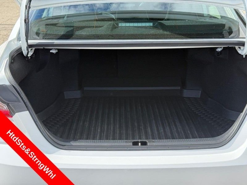 Certified Used 2025 Ice Toyota SE image 9