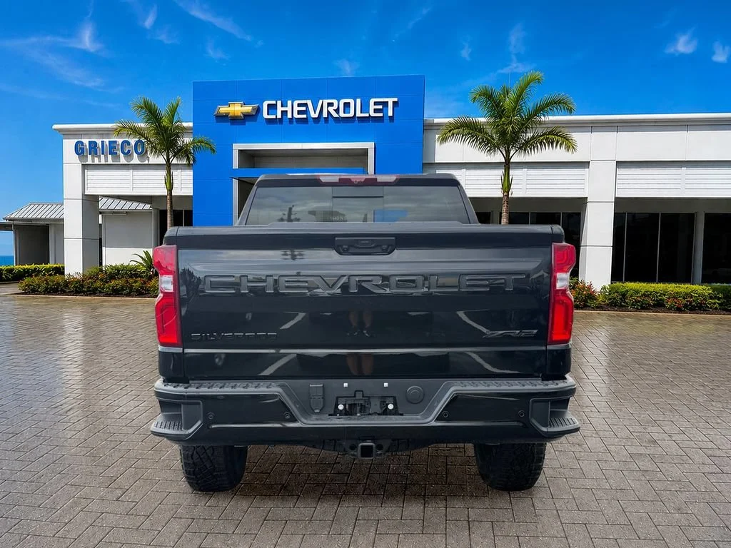 New 2026 Black Chevrolet ZR2 image 5